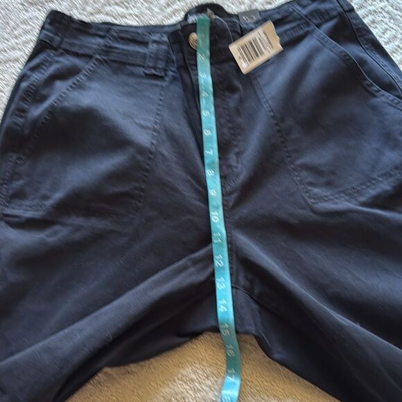 NWT Torrid Utility Stretch Twill Jogger in Deep Black Size 16 Regular - Picture 10 of 12